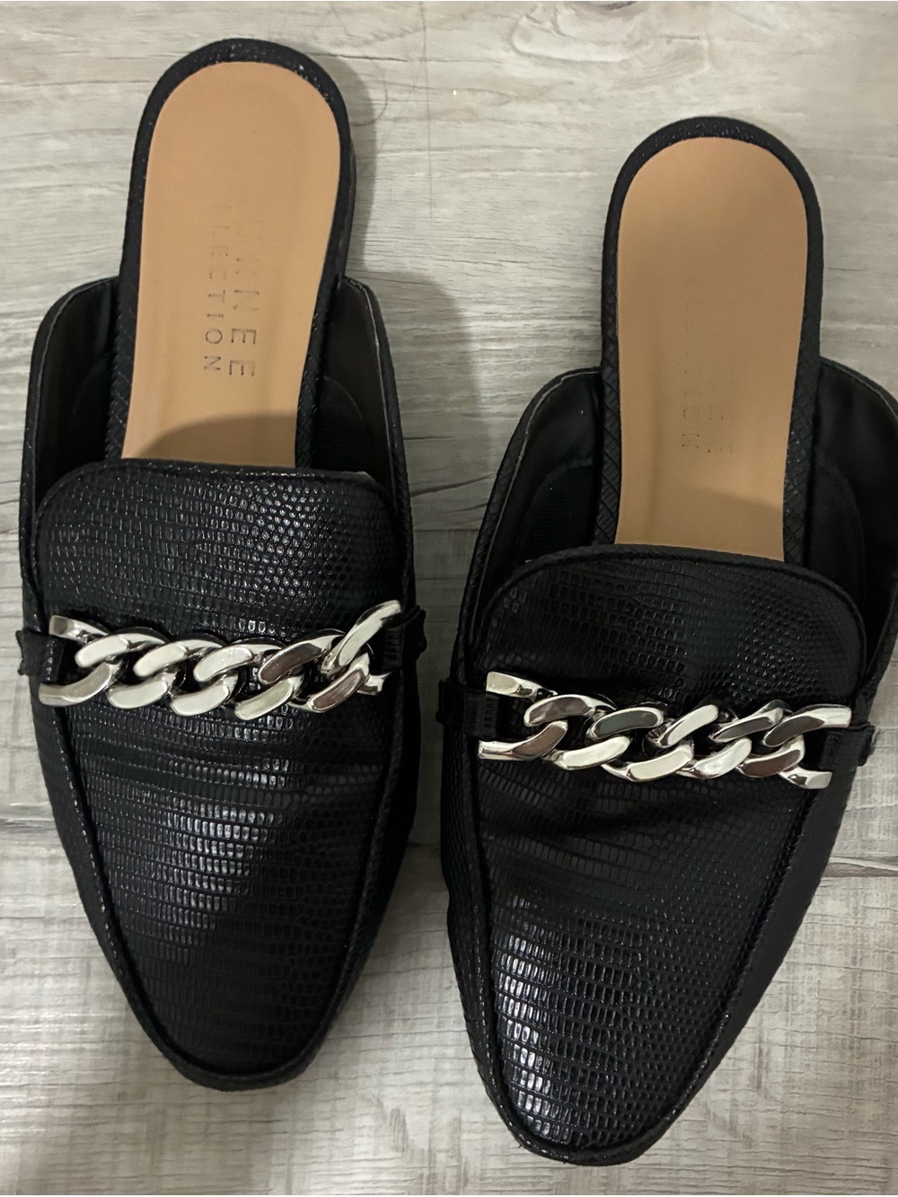 journee collection black snakeskin mules